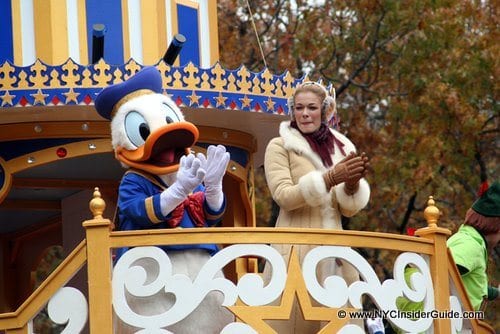 Macys Thanksgiving Day Parade LeAnn Rimes