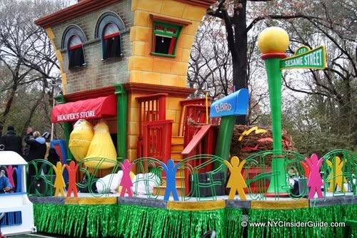 Thanksgiving Day Parade Sesame Street
